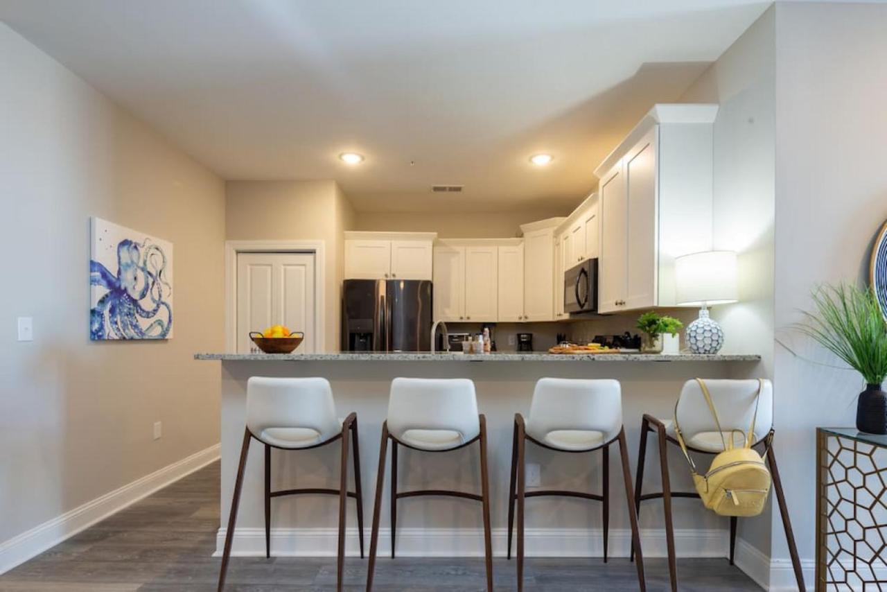 Lovely 4Br Haven King Beds Steps 2 Beach Parking Apartment I Myrtle Beach Exterior foto
